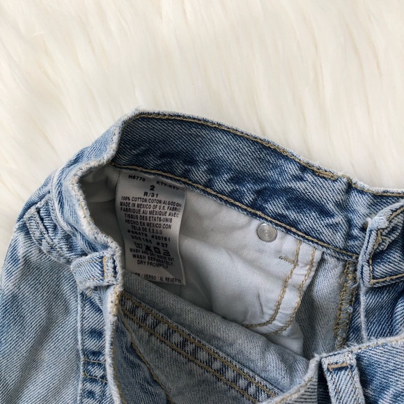 Tommy Hilfiger Denim Cutoff Short - Picture 4 of 4